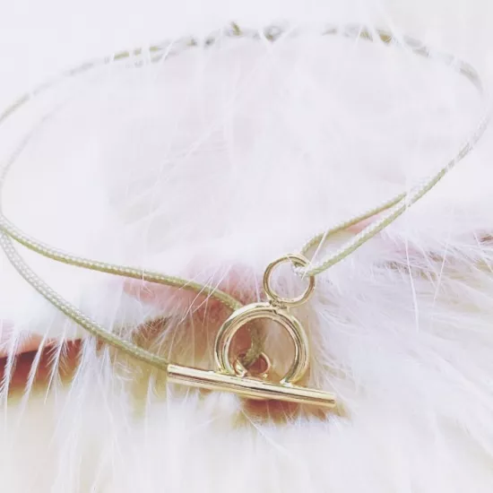 Bracelet Mini T Plaqué or