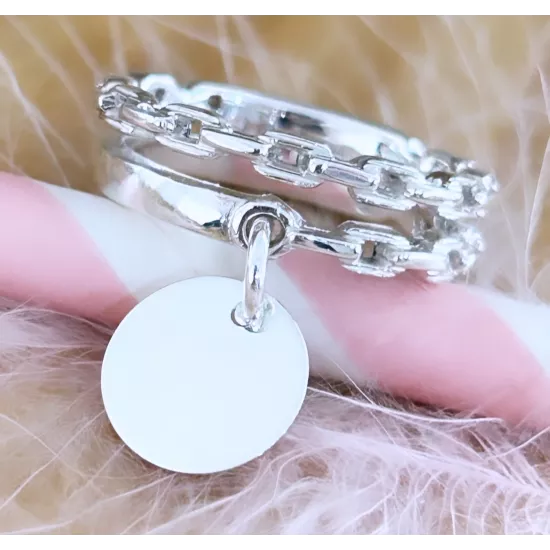 Bague double et sa petite médaille à graver