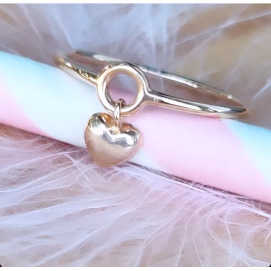 Bague fine avec pampille coeur