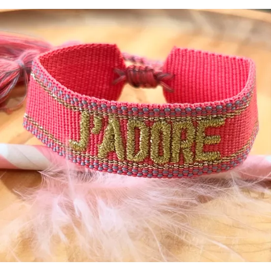 bracelet tissu brodé J'adore