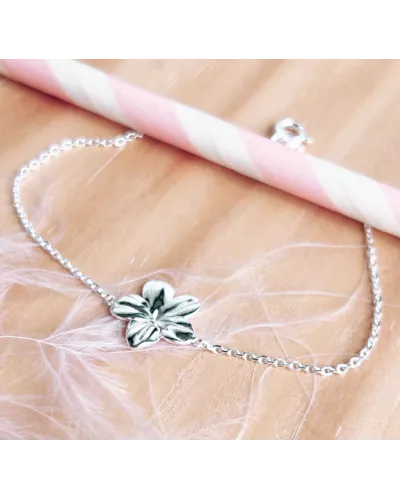Bracelet fleur en argent 925.