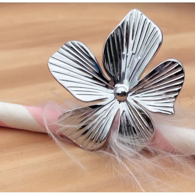 Bague fleur acier inoxydable