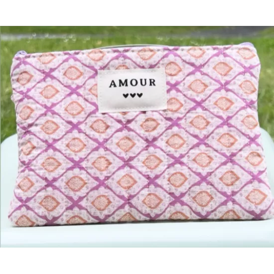 Pochette maquillage femme – Motif graphique rose abricot | Juliette My Poupi