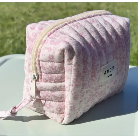 Mini trousse femme rose clair – Pochette maquillage élégante | My Poupi