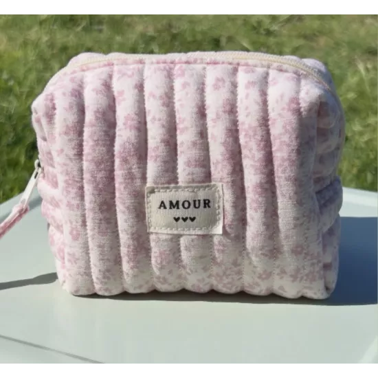 Mini trousse femme rose clair – Pochette maquillage élégante | My Poupi