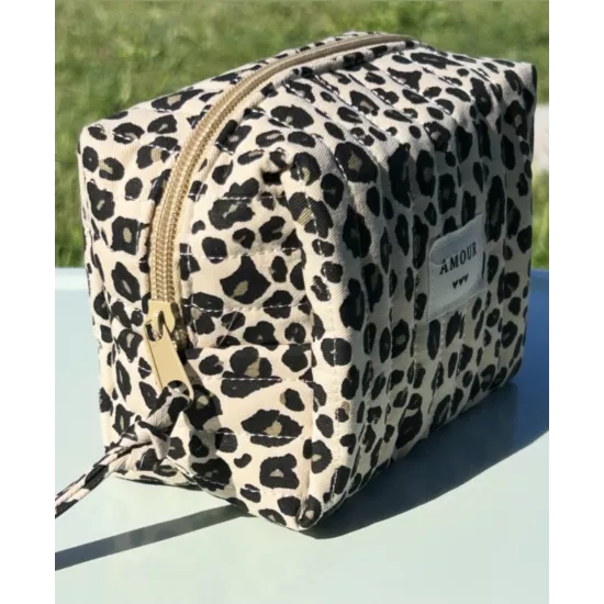 Mini trousse femme léopard beige – Pochette maquillage chic | My Poupi