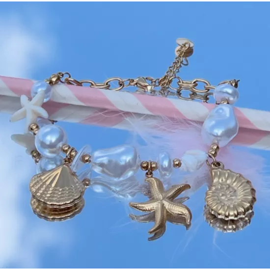 Bracelet Calie en acier inoxydable doré – Bracelet charms perles nacrées et étoile de mer | My Poupi