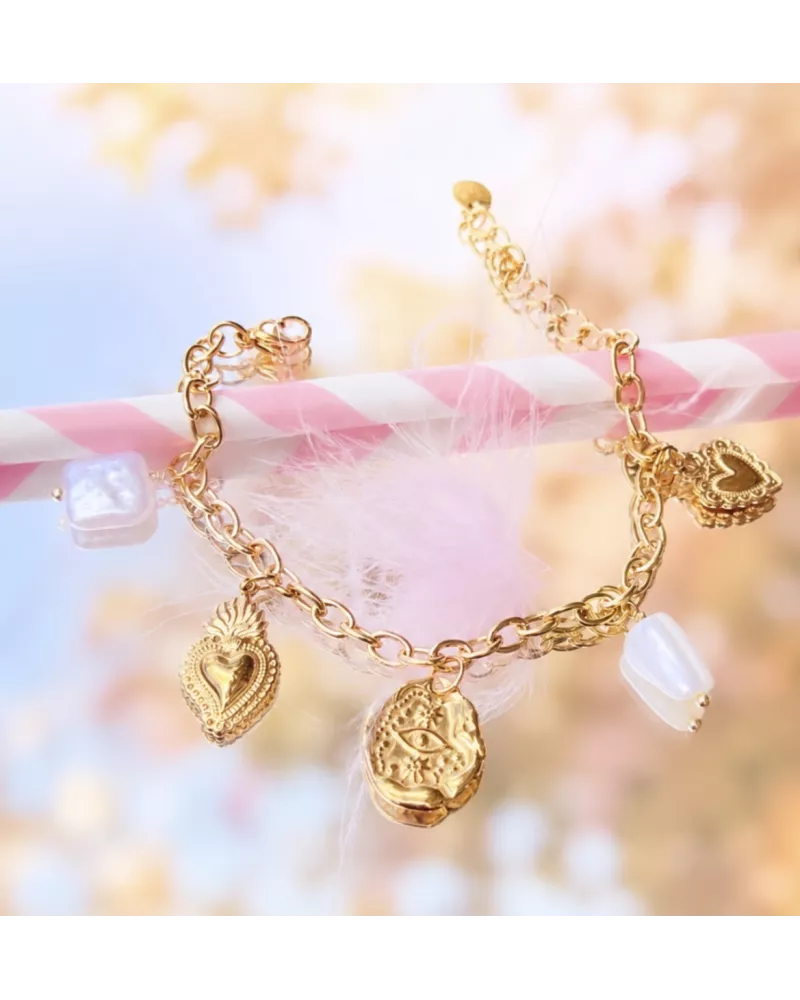Bracelet Louna en acier inoxydable doré – Bracelet charms cœur, œil protecteur et perles nacrées | My Poupi