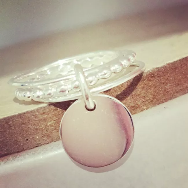 Bague 3 anneaux et sa médaille.